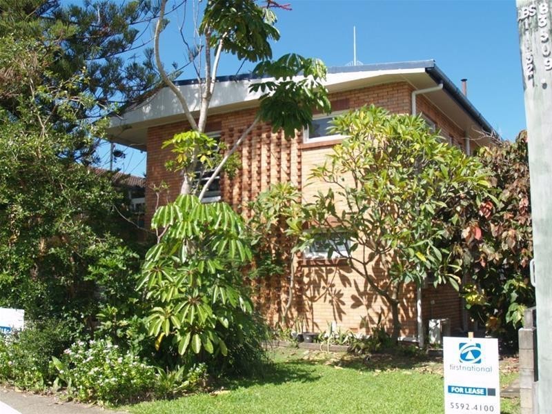 29 Leonard Avenue, Surfers Paradise QLD 4217