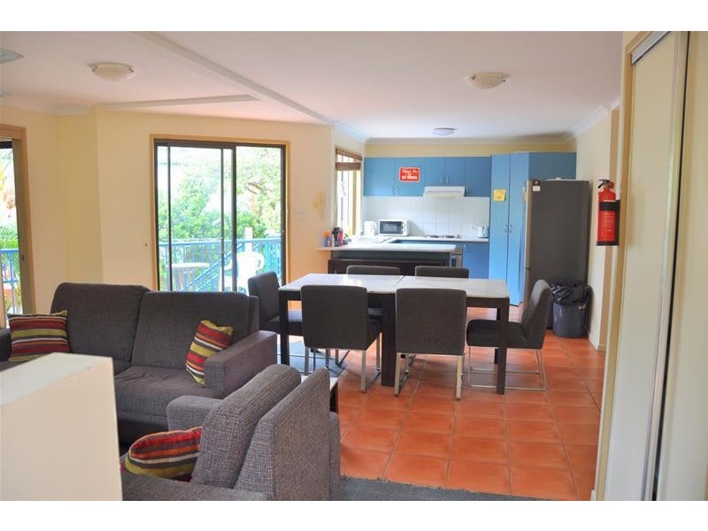 22  Peninsular Drive “La Sombra”, Surfers Paradise QLD 4217