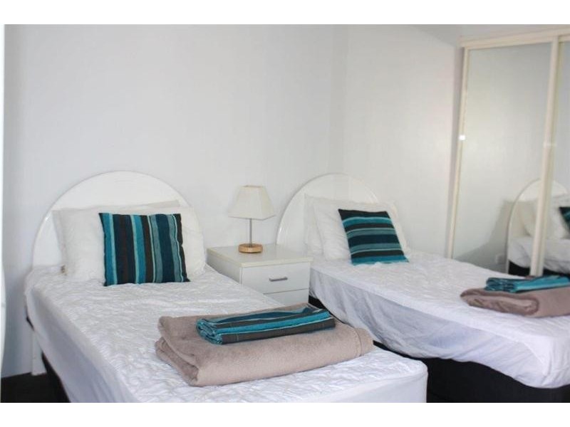 1104/20 The Esplanade, Surfers Paradise QLD 4217