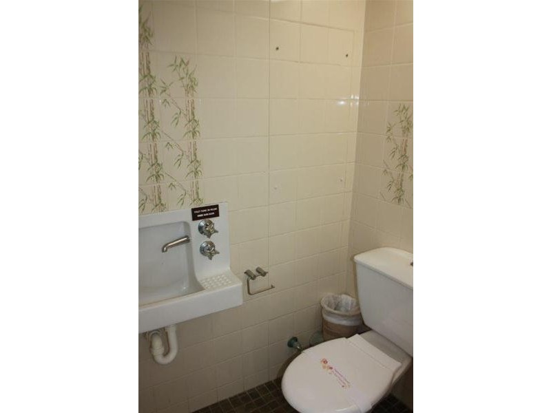 1104/20 The Esplanade, Surfers Paradise QLD 4217