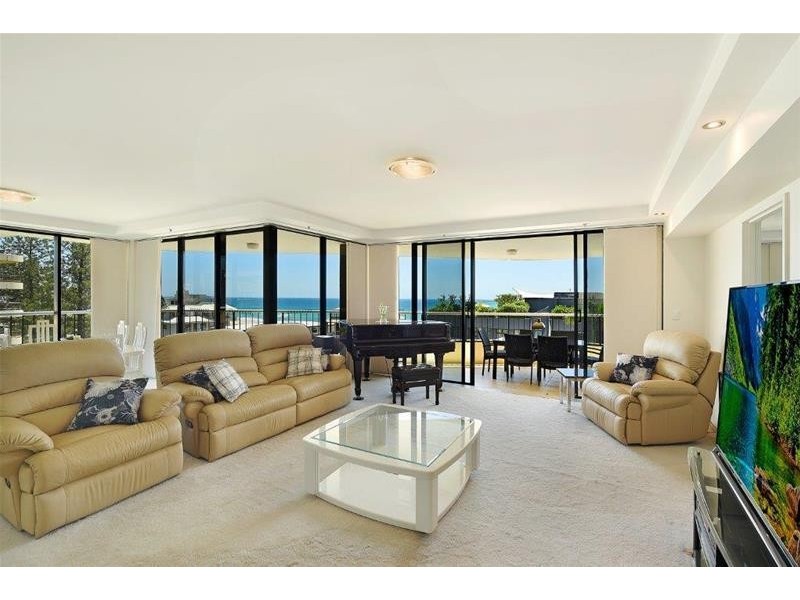 “Silverpoint” 3510 Main Beach Parade, Main Beach QLD 4217