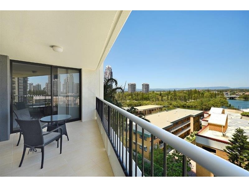 “Silverpoint” 3510 Main Beach Parade, Main Beach QLD 4217