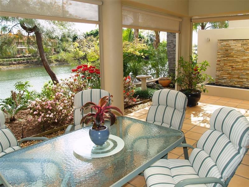 125 Santa Cruz Boulevard, Clear Island Waters QLD 4226