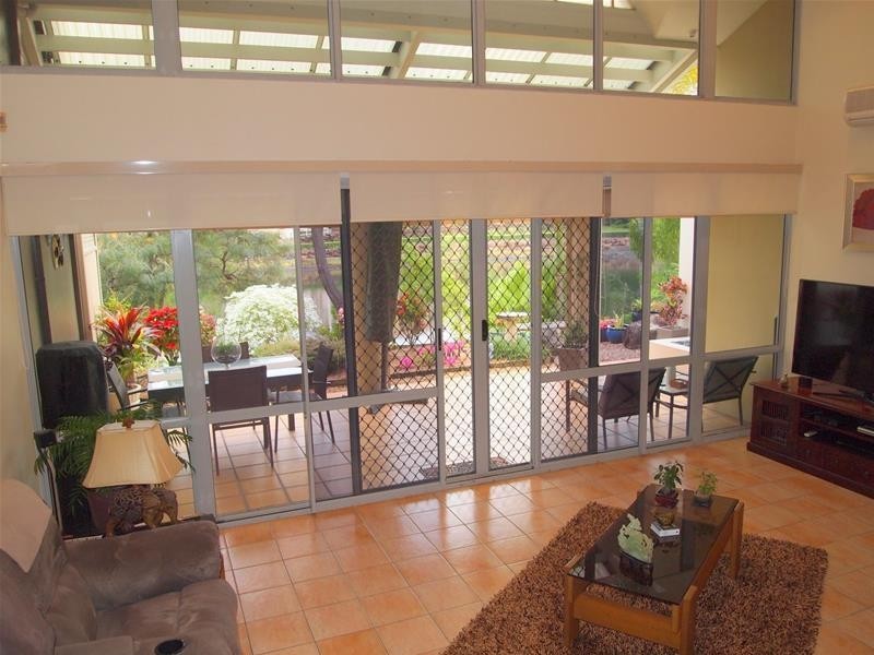 125 Santa Cruz Boulevard, Clear Island Waters QLD 4226