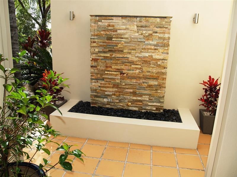 125 Santa Cruz Boulevard, Clear Island Waters QLD 4226