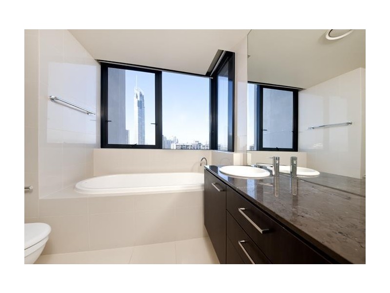 4 Wahroonga Place “Avalon”, Surfers Paradise QLD 4217