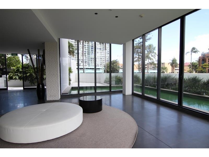 4 Wahroonga Place “Avalon”, Surfers Paradise QLD 4217