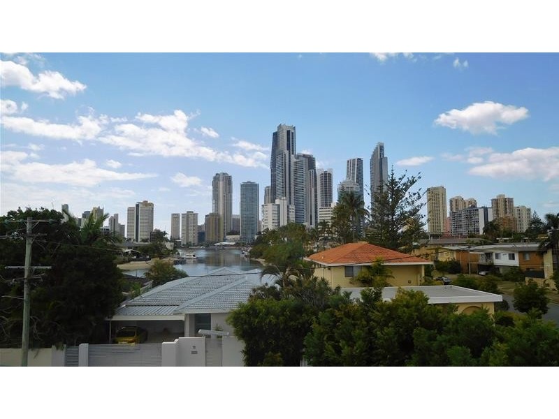 191 Stanhill Drive, Surfers Paradise QLD 4217