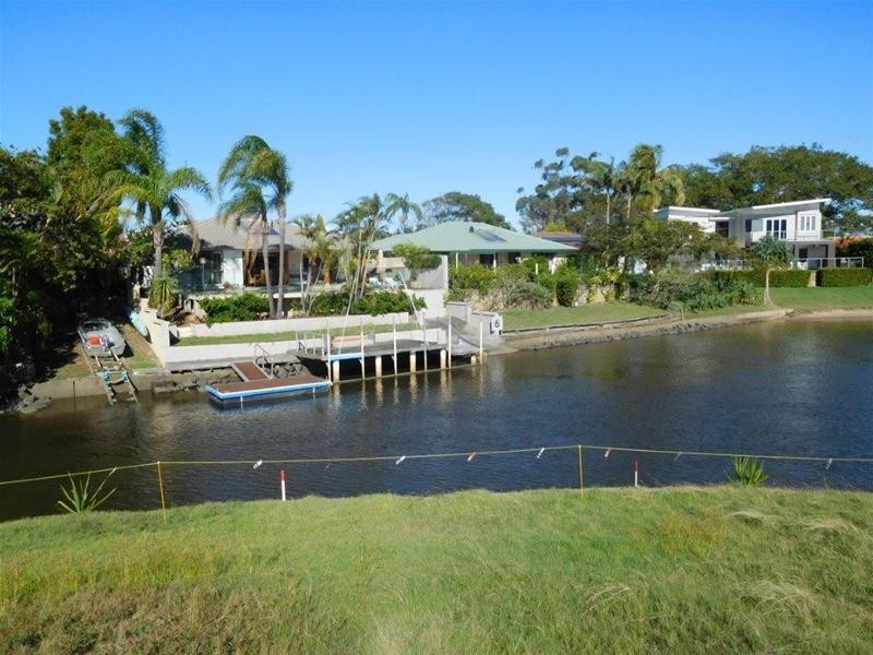 Isle Of Capri QLD 4217