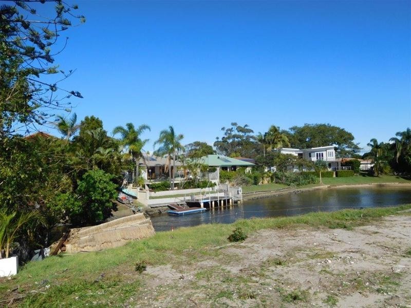 Isle Of Capri QLD 4217