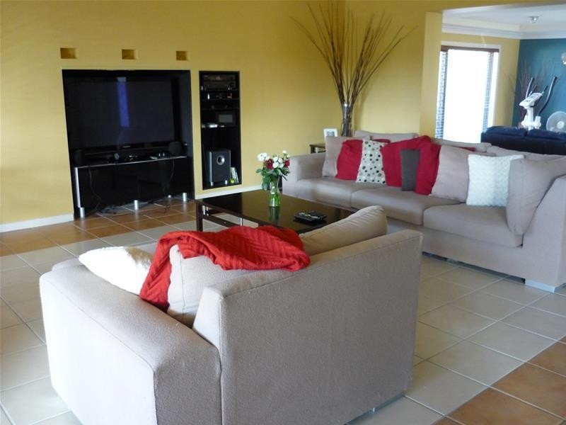 6 Yunga Court, Broadbeach Waters QLD 4218