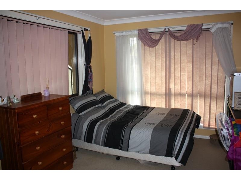 6 Yunga Court, Broadbeach Waters QLD 4218