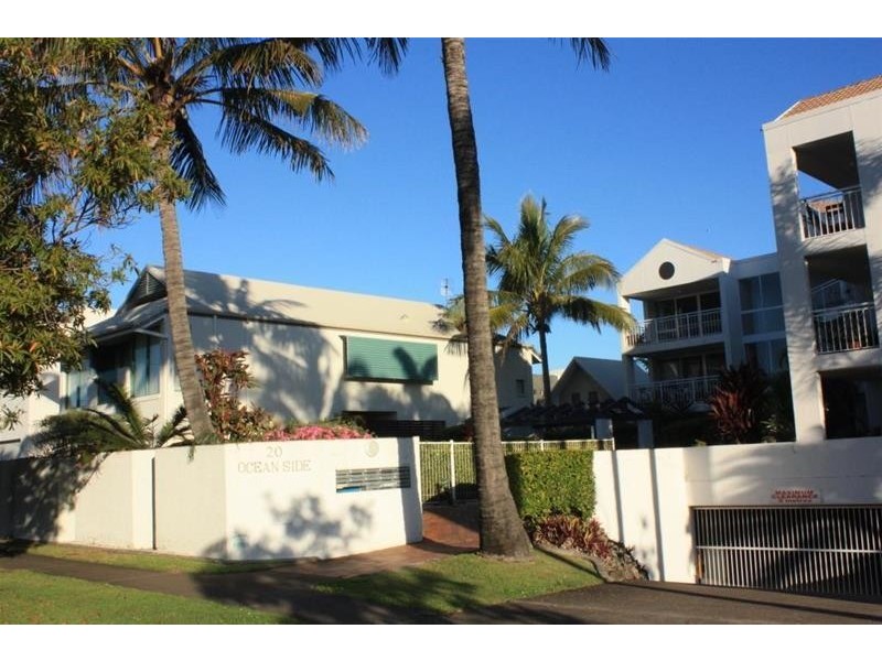 20 Ocean Street, Mermaid Beach QLD 4218
