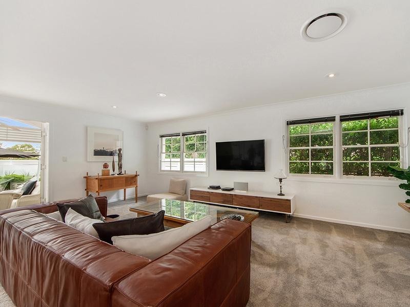 6a Charlton Street, Southport QLD 4215