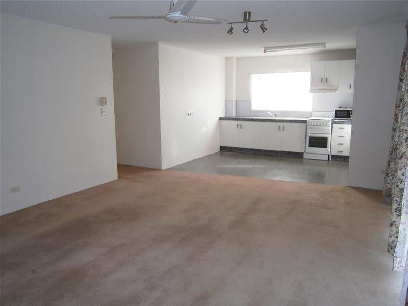 18-22 Tarcoola Crescent, Chevron Island QLD 4217