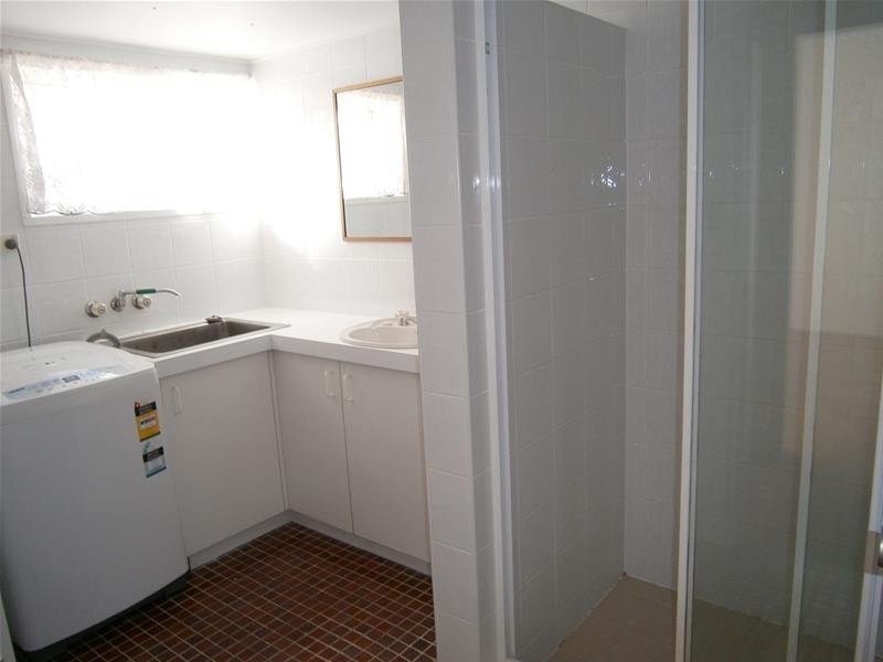 18-22 Tarcoola Crescent, Chevron Island QLD 4217