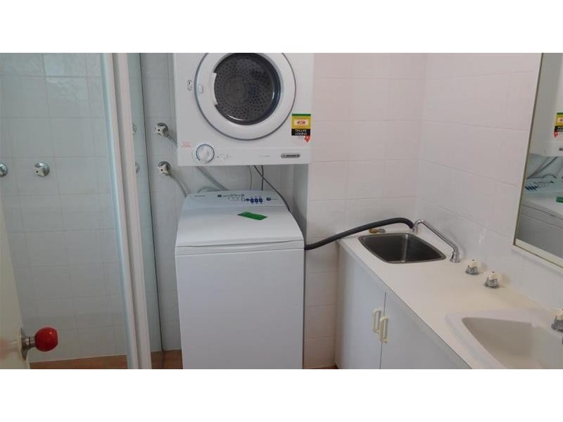 Enderley Gardens 38 Enderley Avenue, Surfers Paradise QLD 4217