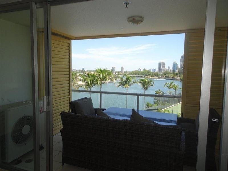 15/2894 Gold Coast Highway, Surfers Paradise QLD 4217