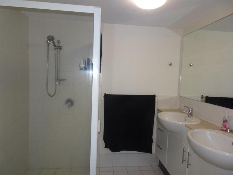 15/2894 Gold Coast Highway, Surfers Paradise QLD 4217