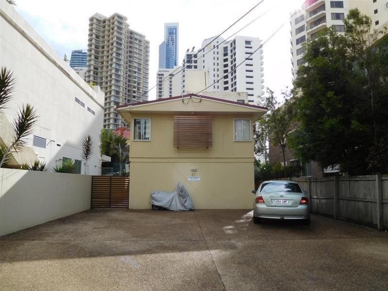 21 Laycock Street, Surfers Paradise QLD 4217