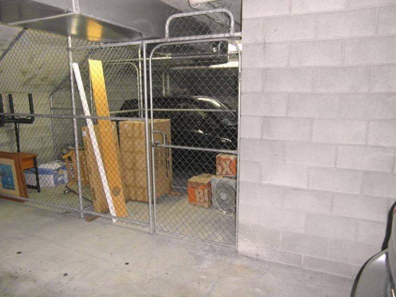 17 Purli Street, Chevron Island QLD 4217