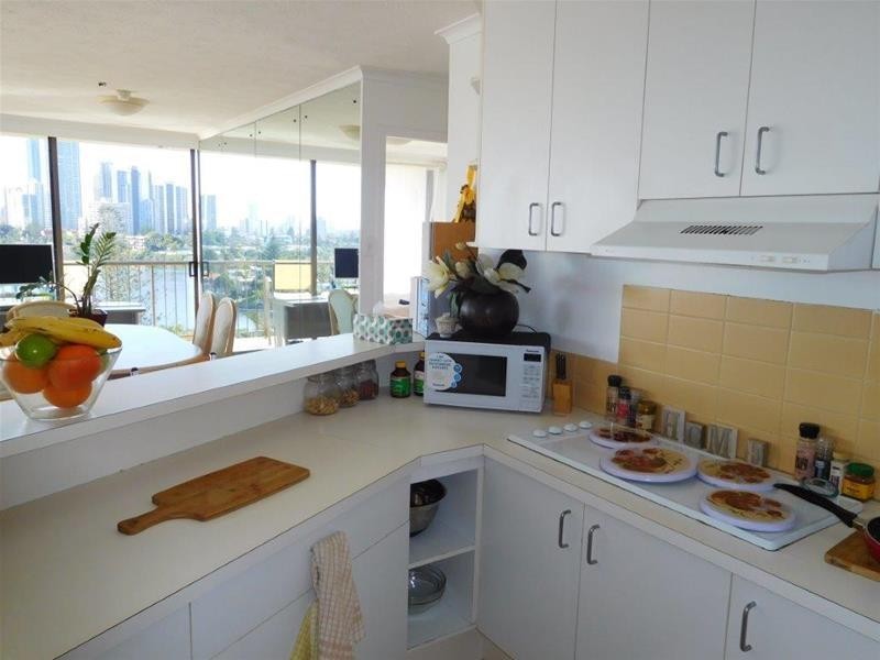 32/37  Monaco Street, Surfers Paradise QLD 4217