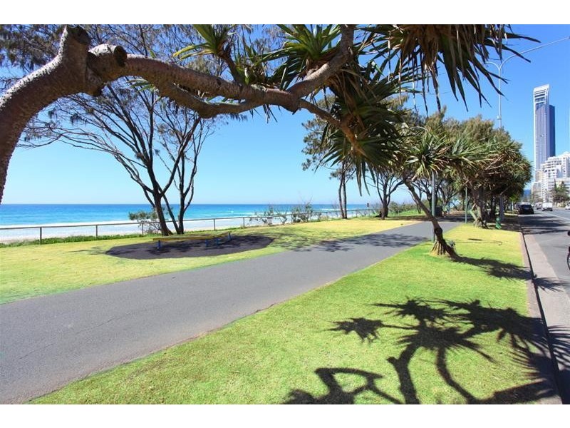 21/120 The Esplanade, Surfers Paradise QLD 4217