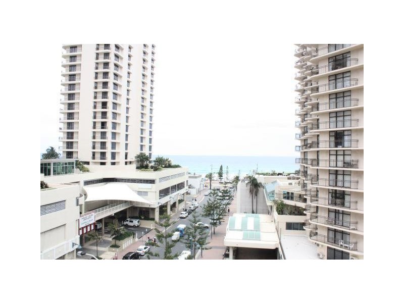 34 Hanlan Street (Kinkabool), Surfers Paradise QLD 4217