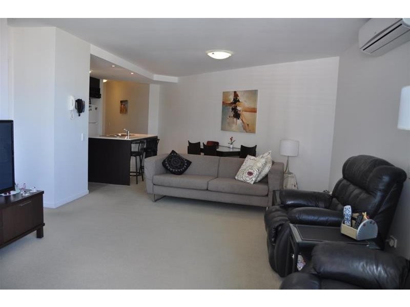 “Wings” 18  Fern Street, Surfers Paradise QLD 4217