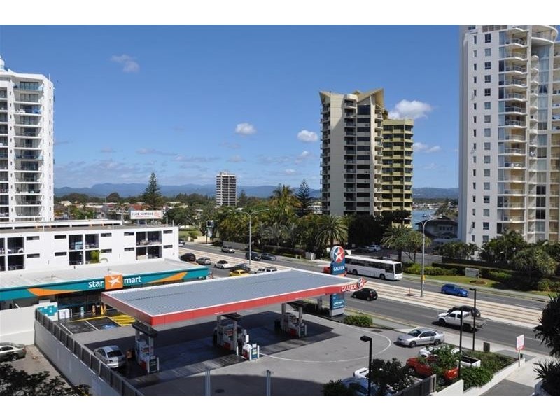 “Wings” 18  Fern Street, Surfers Paradise QLD 4217