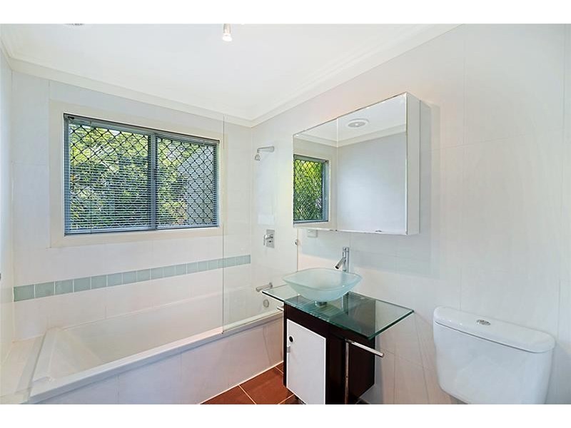 36 Allan Street, Southport QLD 4215