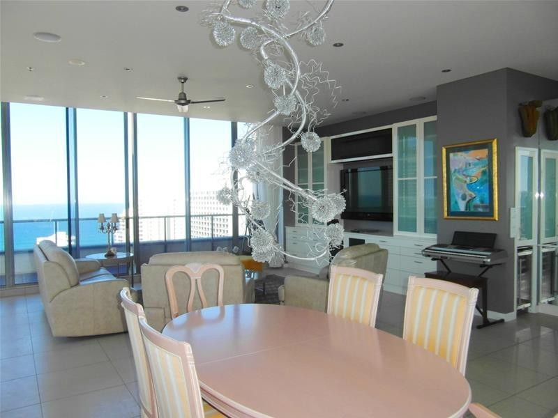 18 Cypress Avenue ‘Solaire Apartments’ , Budds Beach, Surfers Paradise QLD 4217