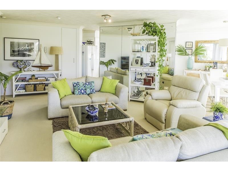 301/21 Peninsular Drive, Surfers Paradise QLD 4217