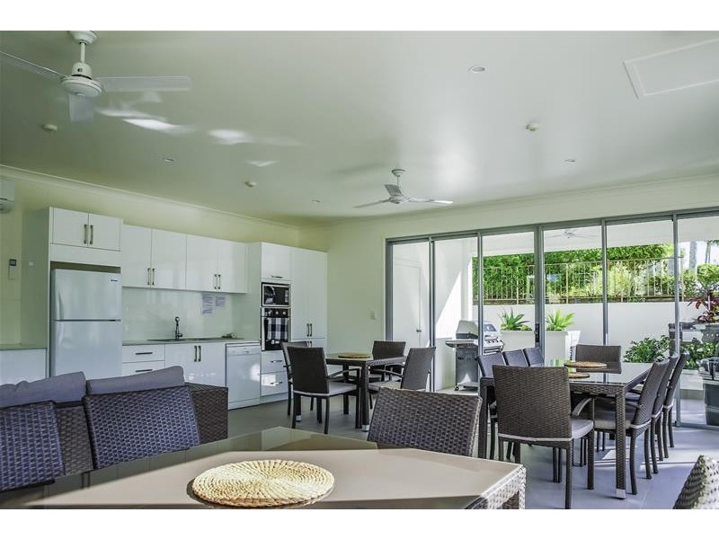 301/21 Peninsular Drive, Surfers Paradise QLD 4217