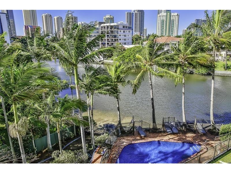 301/21 Peninsular Drive, Surfers Paradise QLD 4217