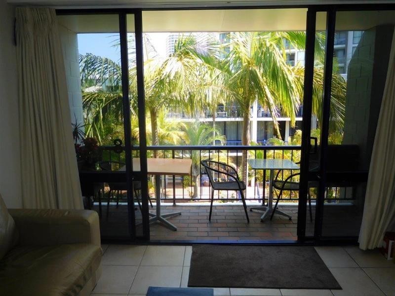 48/2877 Gold Coast Highway, Surfers Paradise QLD 4217