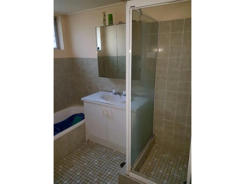 4/4 Fern Street, Surfers Paradise QLD 4217