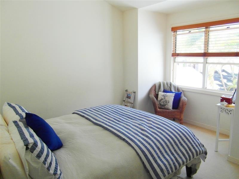 103 Salerno Street ‘Raffles on Capri’, Isle Of Capri QLD 4217