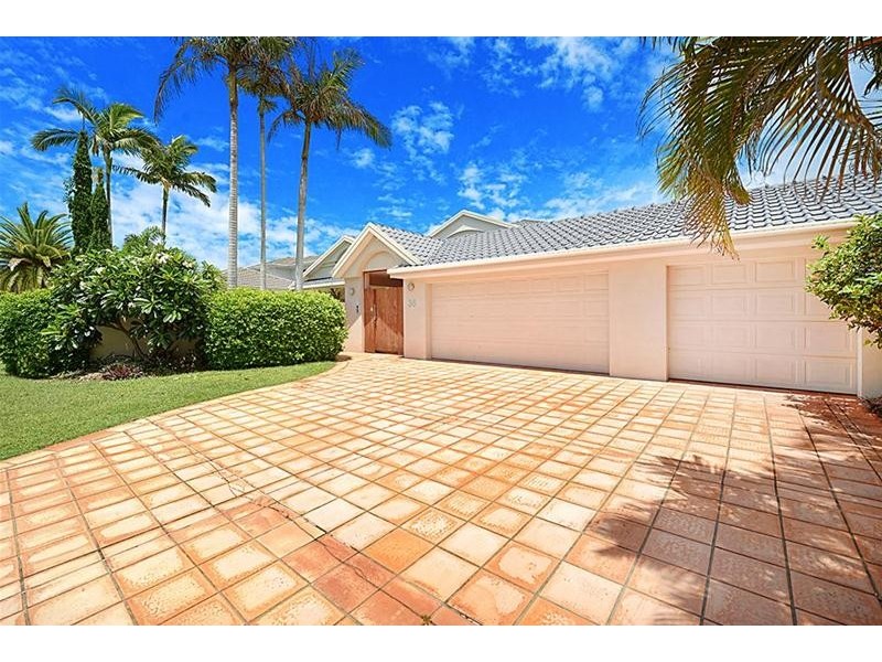 36 Norseman Court, Surfers Paradise QLD 4217