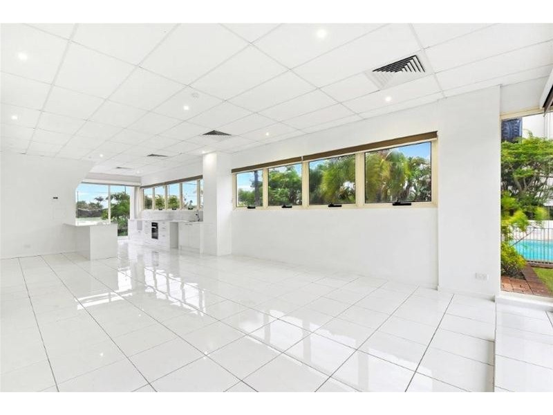 1 ‘Condor’ 2 Riverview Parade, Surfers Paradise QLD 4217