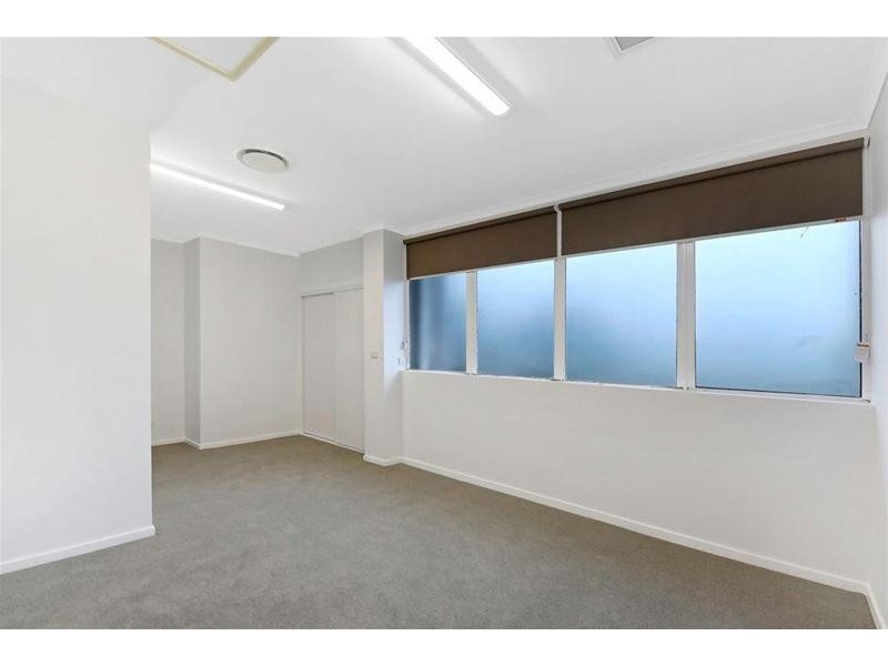 1 ‘Condor’ 2 Riverview Parade, Surfers Paradise QLD 4217