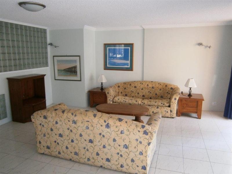 6/20 Vista Street, Surfers Paradise QLD 4217