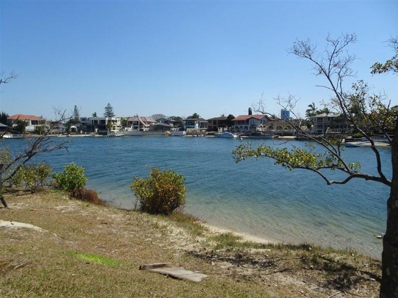 5/19 Watson Esplanade, Surfers Paradise QLD 4217