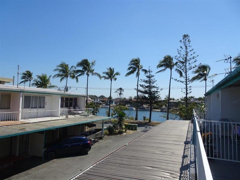 5/19 Watson Esplanade, Surfers Paradise QLD 4217