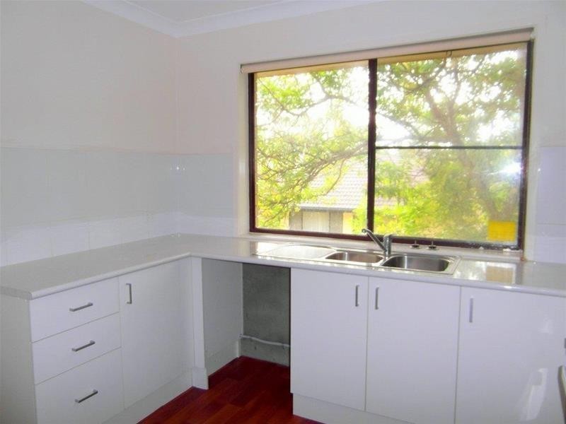 33 Monaco Street, Surfers Paradise QLD 4217