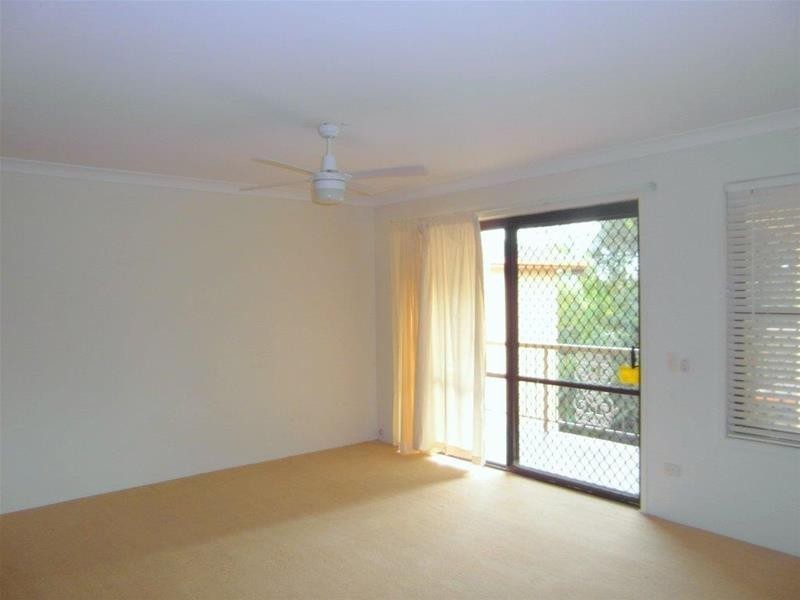 33 Monaco Street, Surfers Paradise QLD 4217