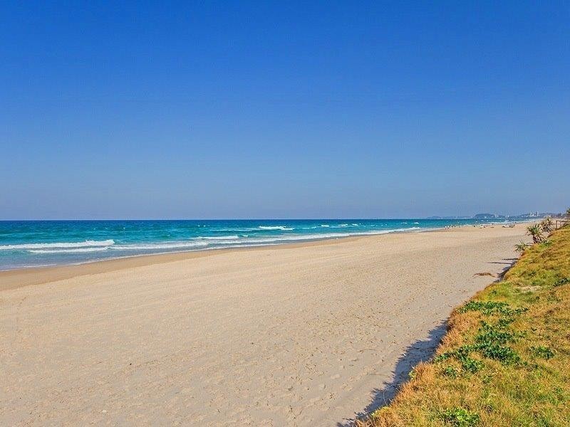 33 Monaco Street, Surfers Paradise QLD 4217