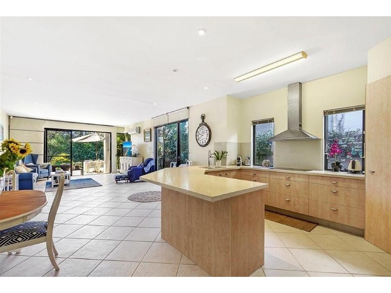 2/45 Paradise Island, Surfers Paradise QLD 4217