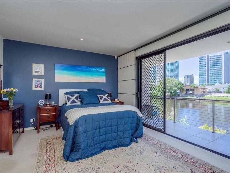 2/45 Paradise Island, Surfers Paradise QLD 4217