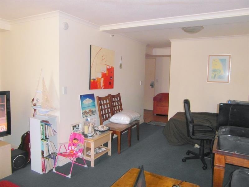 18 Hanlan Street ‘Beachcomber’, Surfers Paradise QLD 4217